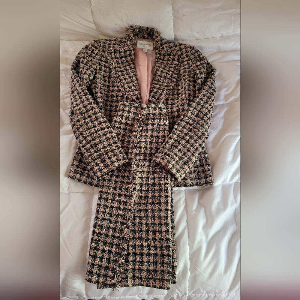 Liz Claiborne set houndstooth suit + skirt   grey/pink size 4 nwot